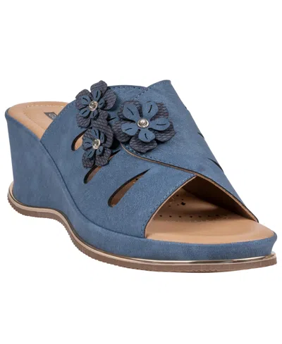 Gc Shoes Women's Sarel Floral Round Toe Wedge Sandals In Blue
