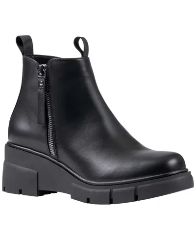 Gc Shoes Women's Tamara Faux Leather Lug Sole Side Zip Ankle Boots In Black