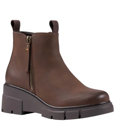 Gc Shoes Women's Tamara Faux Leather Lug Sole Side Zip Ankle Boots In Brown