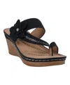 Gc Shoes Women's Taryn Floral Wedge Sandals In Black