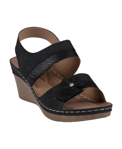 Gc Shoes Women's Tulip Stay-put Double Band Flower Wedge Sandals In Black