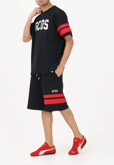 Gcds Bermuda Logo Regular Sweatshorts In Black