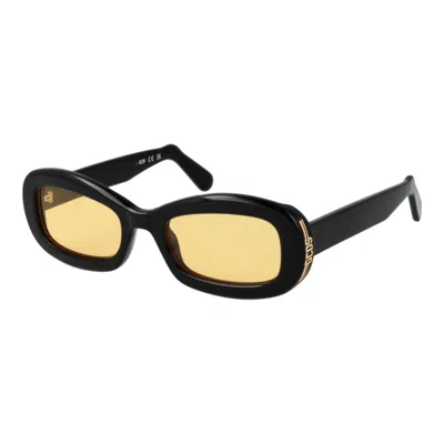 Gcds Plastic Sunglasses In Black