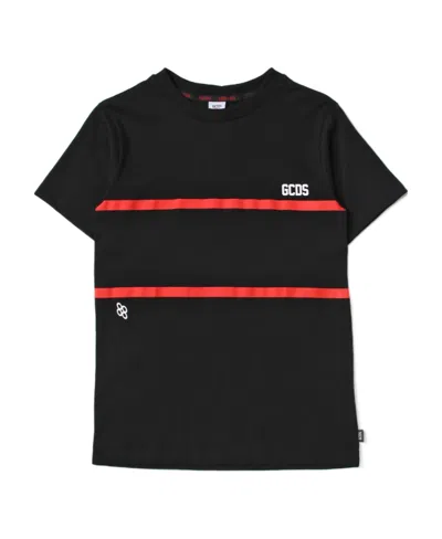 Gcds Chest Logo-print Detail T-shirt In Black