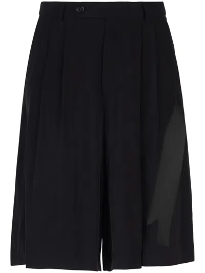 Gcds Framis-tape Pleated Bermuda Shorts In Black