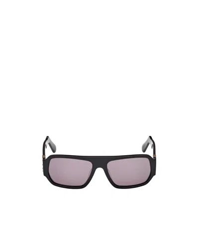 Gcds Geometric Frame Sunglasses In Black