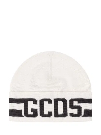 Gcds Logo Beanie In Bone/black