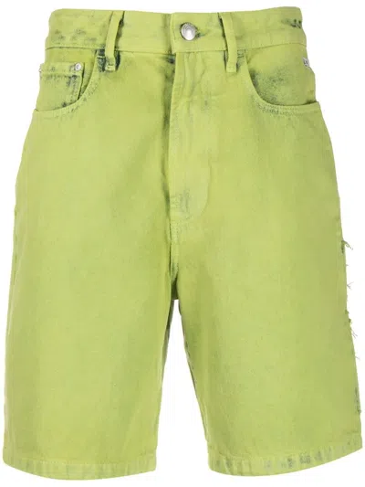 Gcds Logo Patch Bermuda Shorts In Green