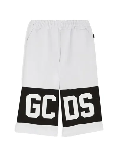 Gcds Logo Shorts In White