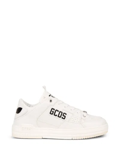 Gcds Logo-appliqué Sneakers In White