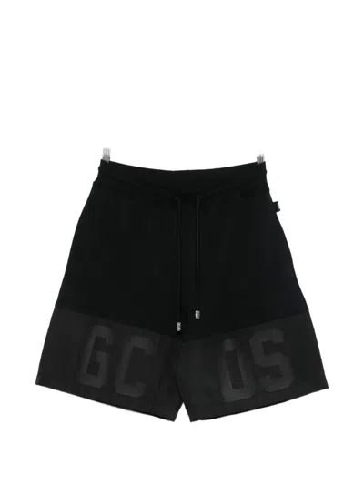 Gcds Logo-detail Shorts In Black