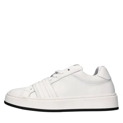 Gcds Sneakers In White
