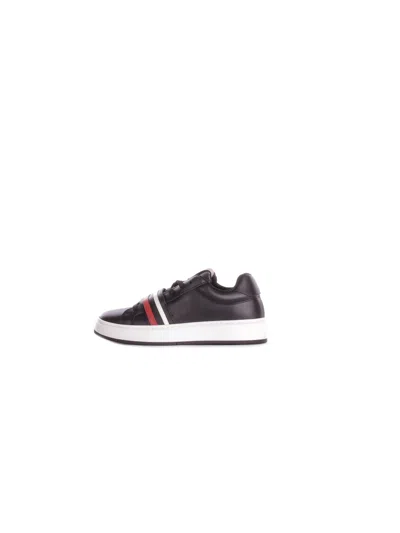 Gcds Sneakers In Black