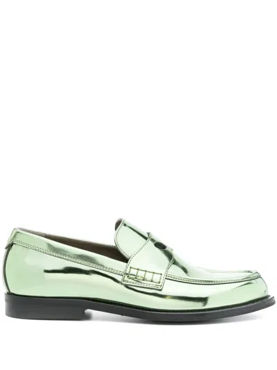Gcds Wirdo Patent-leather Loafers In Grün