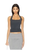 Geel Isabelle Halter In Gloom