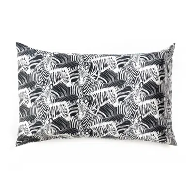 Gelso Milano Zebra 100% Silk Pillow Case In Black
