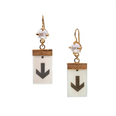 Gem Kingdom Women's White / Gold Pearl Arrow Tag Earrings In Multi