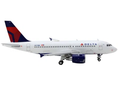 Geminijets Airbus A319 Commercial Aircraft "delta Air Lines" White With Blue And Red Tail 1/400 Diecast Model A