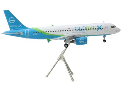 Geminijets Airbus A320 Commercial Aircraft "globalx Airlines" White With Blue And Green Tail "gemini 200" Serie