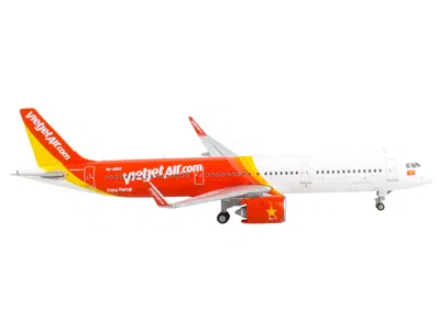 Geminijets Airbus A321neo Commercial Aircraft "vietjet Air" White And Red 1/400 Diecast Model Airplane By Gemin