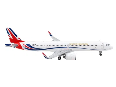 Geminijets Airbus A321neo Transport Aircraft "royal Air Force - United Kingdom" White With Uk Flag Tail "gemini