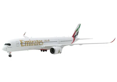 Geminijets Airbus A350-900 Commercial Aircraft "emirates Airlines" White With Striped Tail "gemini 200" Series