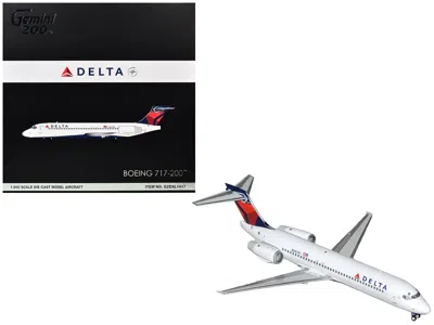 Geminijets Boeing 717-200 Commercial Aircraft "delta Air Lines" (n947at) White With Blue And Red Tail "gemini 2