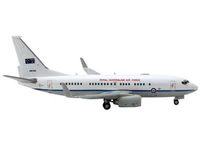 Geminijets Boeing 737-700 Aircraft "royal Australian Air Force" (a36-002) White With Blue Stripes "gemini Macs"