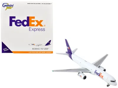 Geminijets Boeing 757-200f Commercial Aircraft "fedex (federal Express)" (n921fd) White With Purple Tail 1/400 