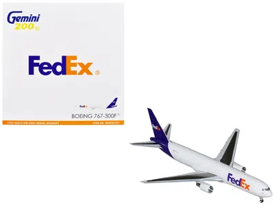 Geminijets Boeing 767-300f Commercial Aircraft "fedex (federal Express)" (n144fe) White With Purple Tail "gemin In Multi