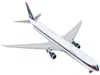 Geminijets Boeing 767-400er Commercial Aircraft "delta Airlines - Interim Livery" White With Blue Stripes 1/400