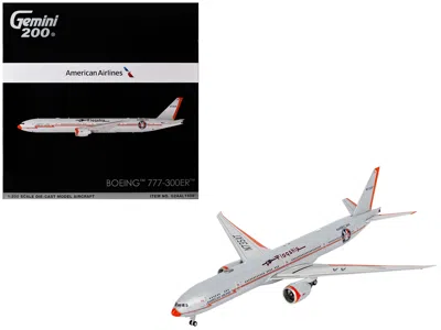 Geminijets Boeing 777-300er Commercial Aircraft "american Airlines - Flagship Dfw" (n735at) Silver With Otange 