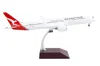 Geminijets Boeing 787-9 Commercial Aircraft With Flaps Down "qantas Airways - Spirit Of Australia" White With R