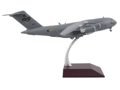 Geminijets Boeing C-17 Globemaster Iii Transport Aircraft "royal Australian Air Force - 100th Anniversary" Gray