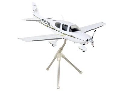 Geminijets Cirrus Sr22 Composite Aircraft "n2525v" White "gemini General Aviation" Series 1/72 Diecast Model Ai