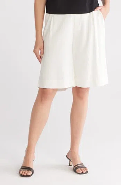 Gemma + Jane Bermuda Shorts In Ivory