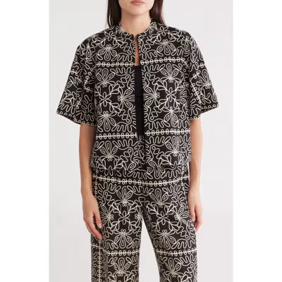 Gemma + Jane Mandarin Collar Elbow Length Sleeve Top In Black