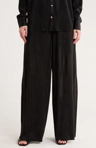 Gemma + Jane Plissé Charmeuse Pull-on Pants In Black