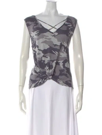 Pre-owned Generation Love Camouflage Print V-neck Top In Black