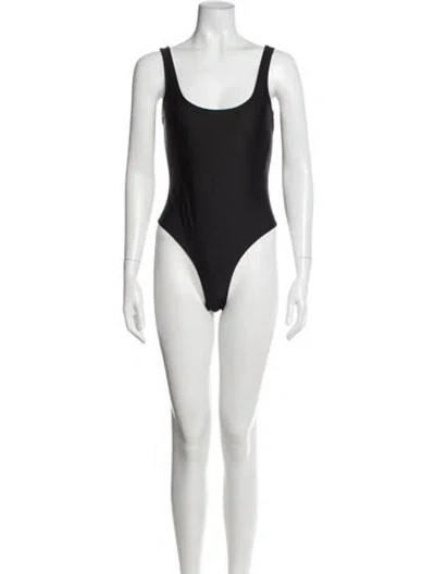 Pre-owned Generation Love Scoop Neck Sleeveless Bodysuit In White