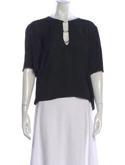 Pre-owned Generation Love V-neck Short Sleeve Top In Black