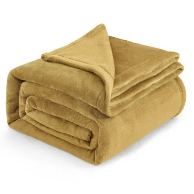 Generic Azaria Fleece Blanket In Gold