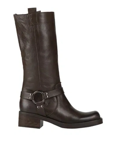 Geneve Woman Boot Dark Brown Size 8 Calfskin