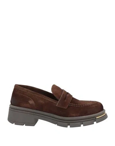 Geneve Woman Loafers Chocolate Brown Size 7 Leather