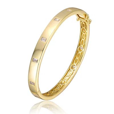 Genevive Jewelry Women's Gold Plated Bezel Set With Clear Cubic Zirconia Bangle Bracelet