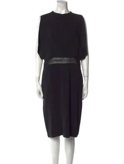 Pre-owned Genny Crew Neck Midi Length Dress In Black