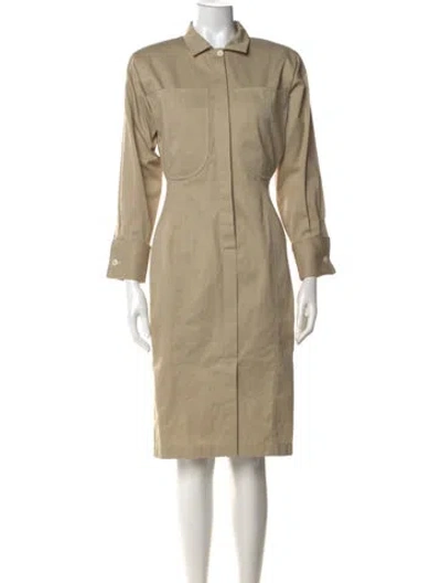 Pre-owned Genny Vintage Knee-length Dress In Neutral