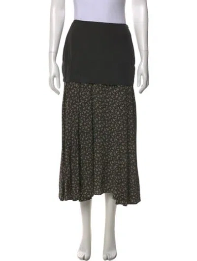 Pre-owned Genny Vintage Midi Length Skirt In Green