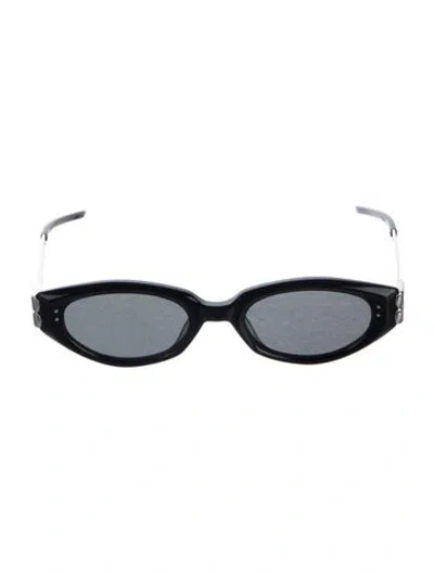 Pre-owned Gentle Monster Kunst Cat-eye Sunglasses In Black