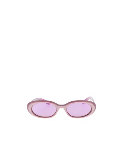 gentle-monster-logo-sunglasses  display picture 2